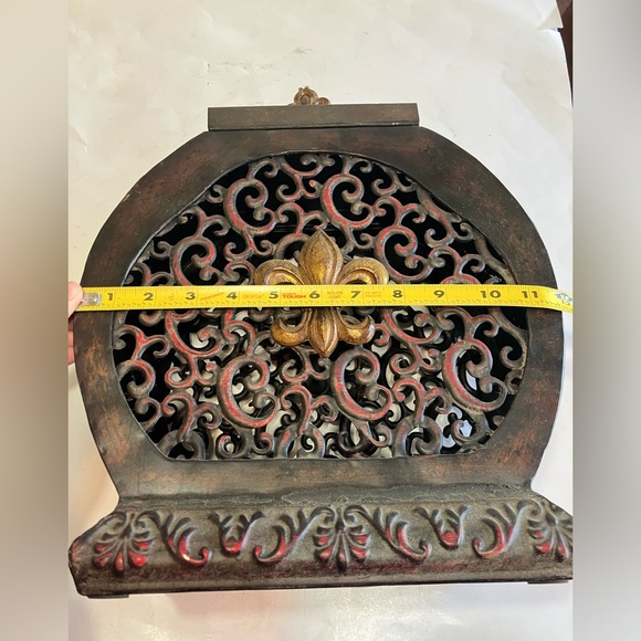 Ornate Brown and Gold Fleur-de-Lis Decorative Accent - Picture 10 of 10